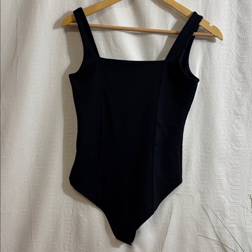 Abercrombie & Fitch Bodysuit NWOT square neck - Picture 2 of 7